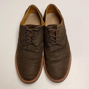 TOMS Men’s Brogues. Size 9. Brown color. Used.